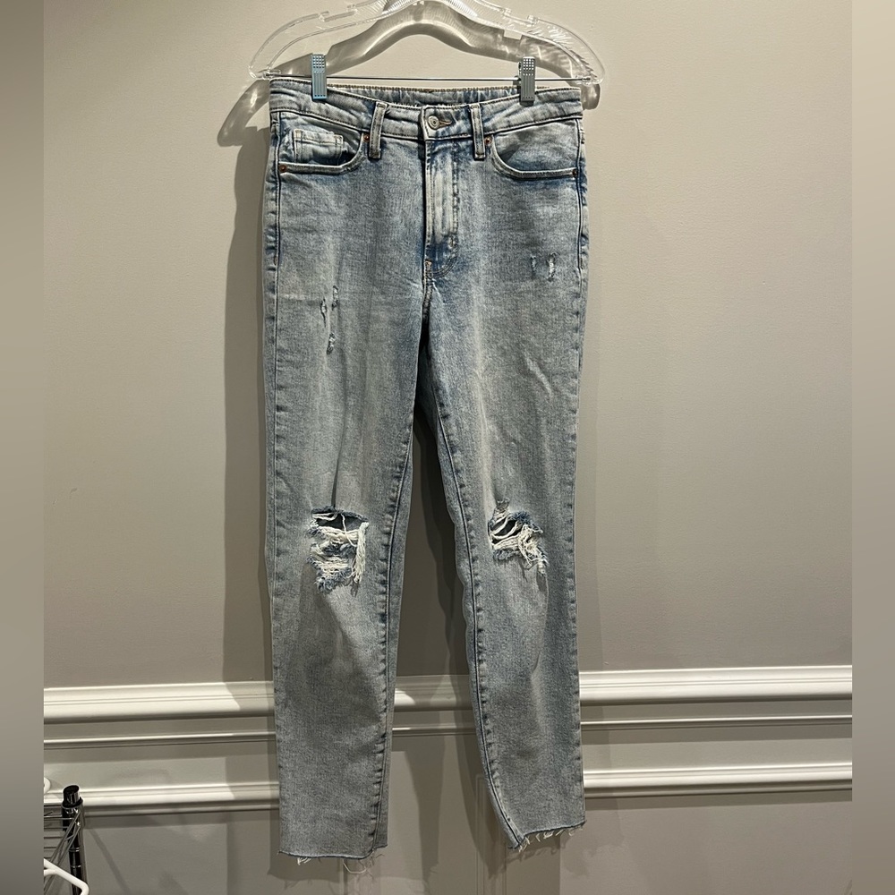 Express Straight Ripped Jeans
